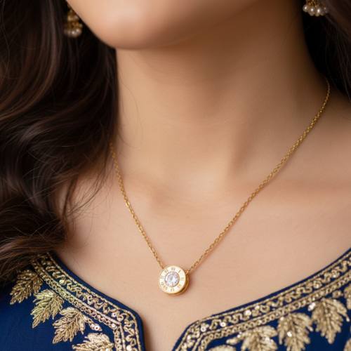 Lustra Solitaire Pendant Necklace