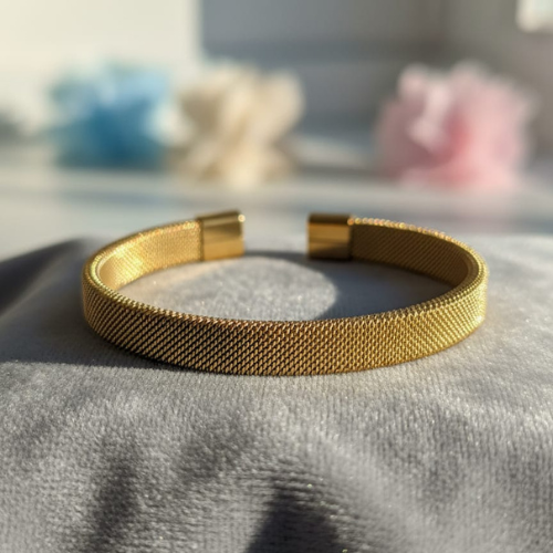 Golden Mesh Open Bangle